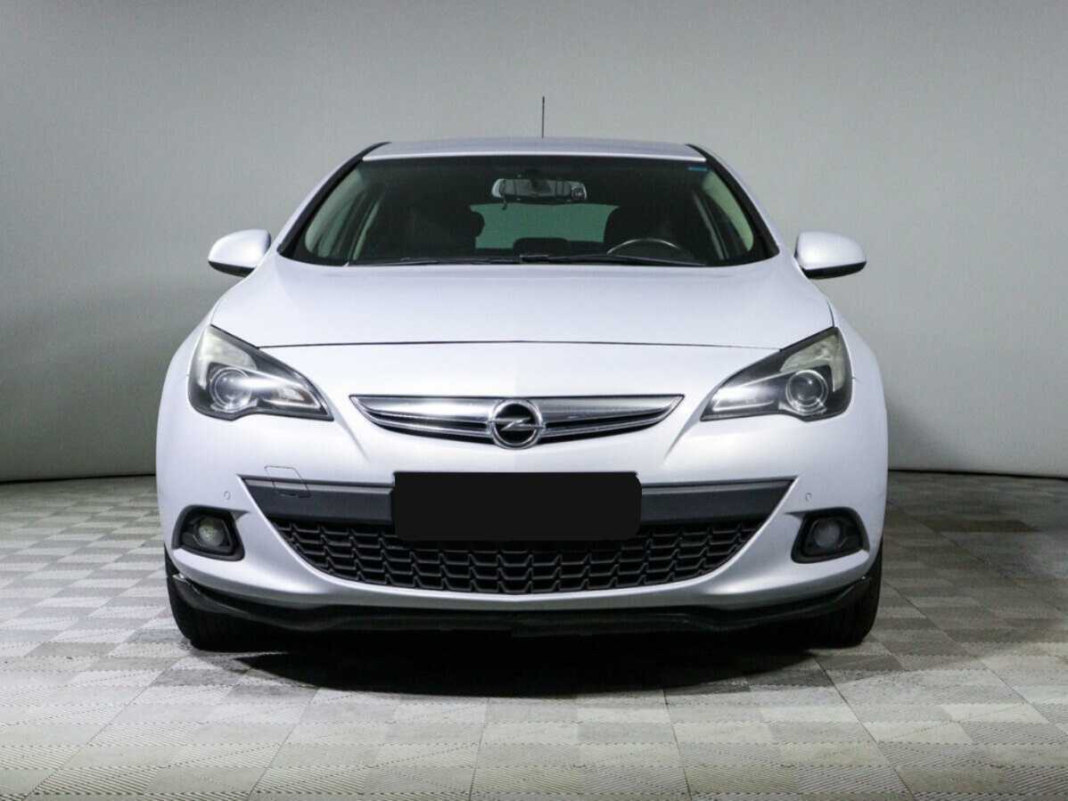 Купить Opel Astra GTC, 2013, 215 000 км, фото №2