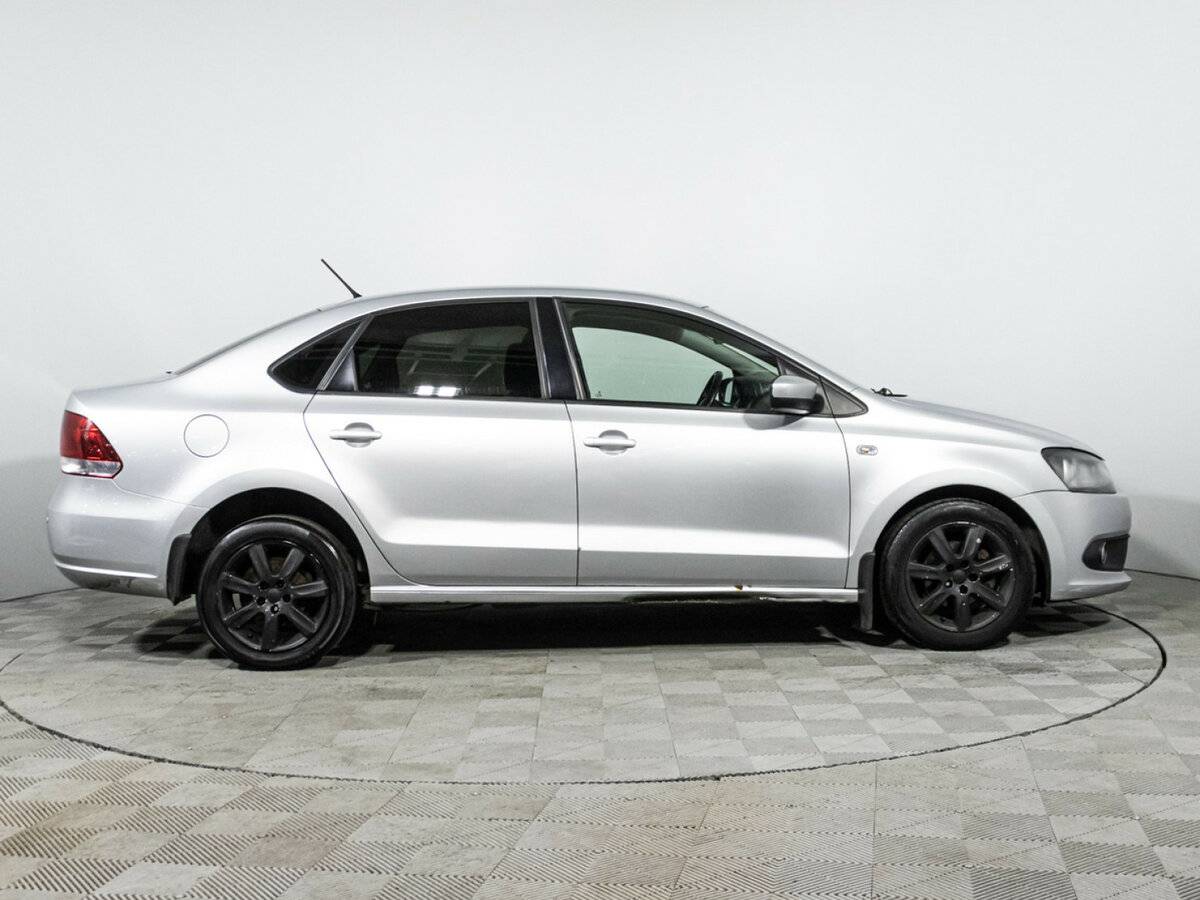 Купить Volkswagen Polo V, 2013, 167 490 км, фото №4