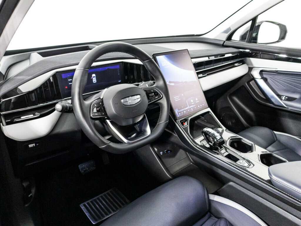 Купить Geely Atlas, 2023, 21 500 км, фото №11