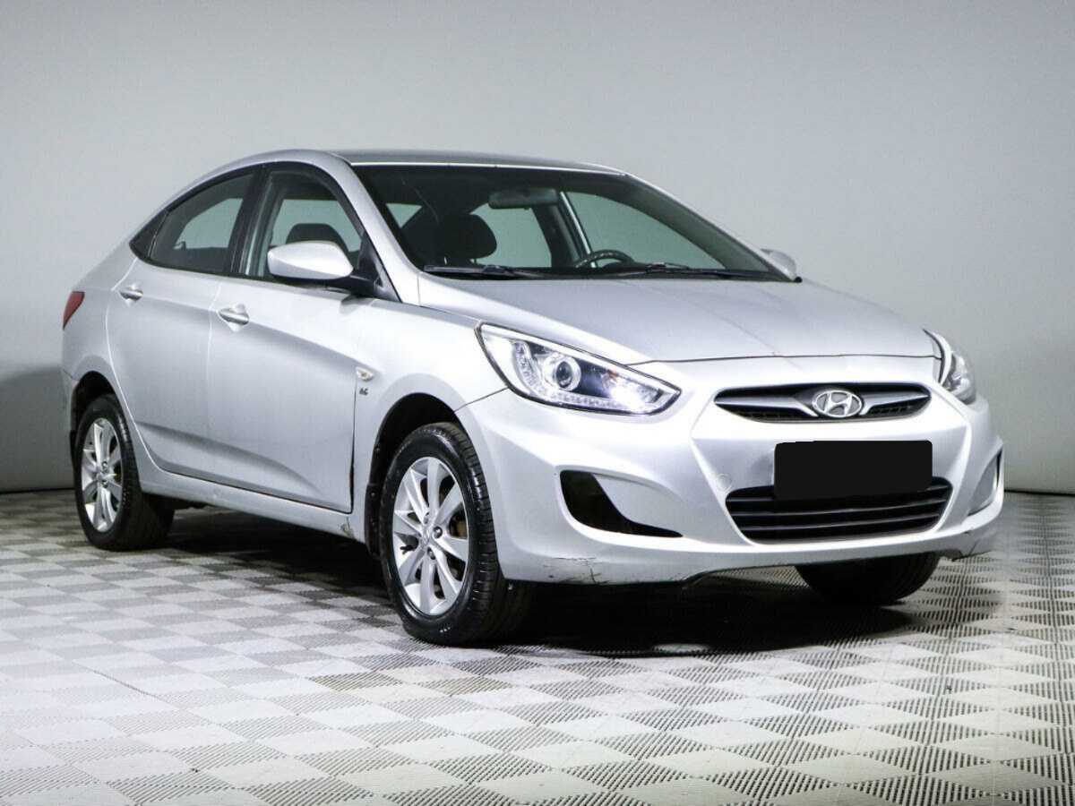 Купить Hyundai Solaris, 2013, 206 565 км, фото №3