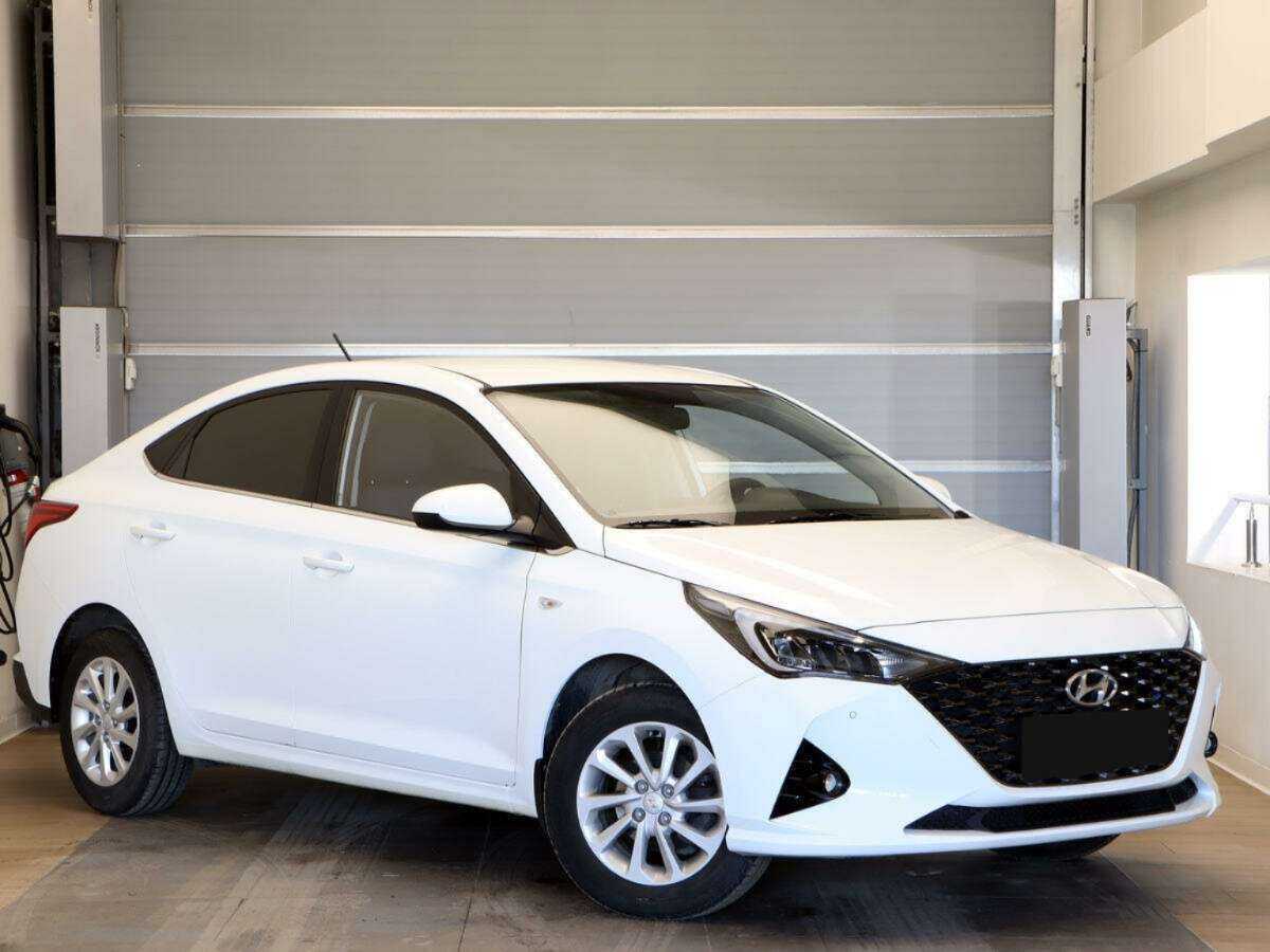 Купить Hyundai Solaris, 2020, 17 001 км, фото №3