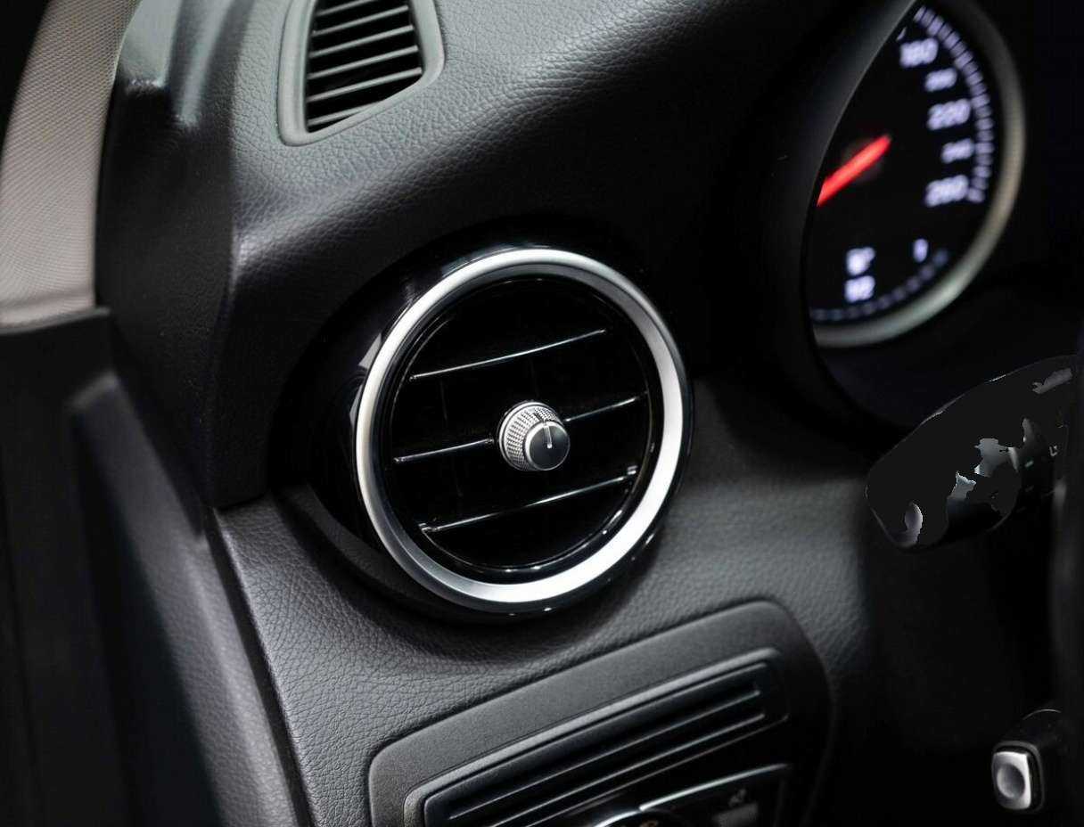 Купить Mercedes-Benz C-Класс 180, 2015, 77 832 км, фото №16