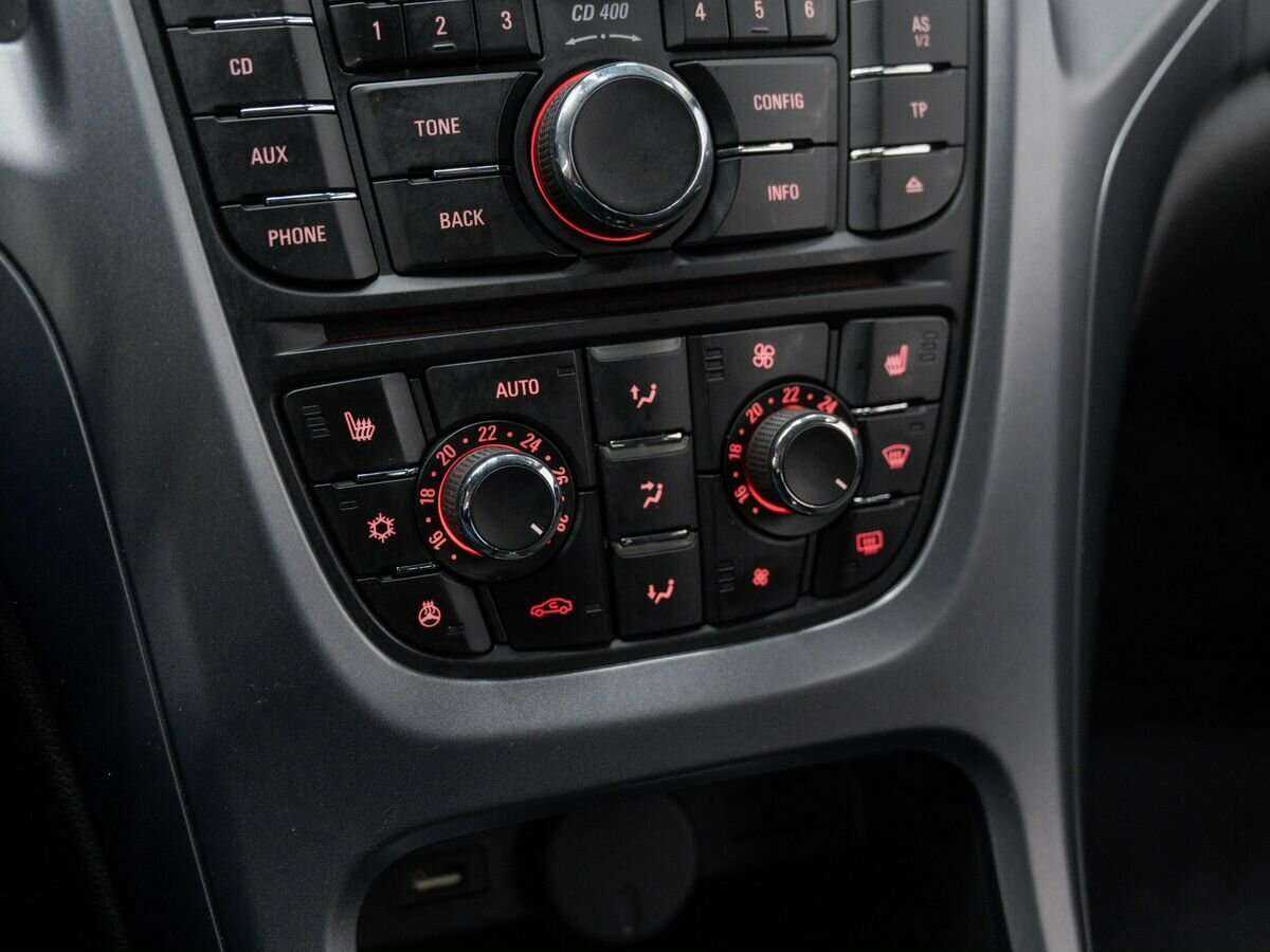 Купить Opel Astra GTC, 2013, 107 500 км, фото №19