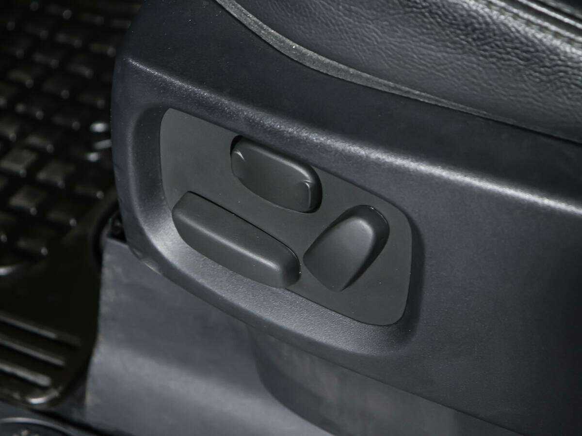 Купить Land Rover Discovery, 2012, 240 227 км, фото №19