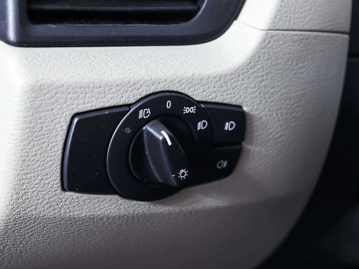 Купить BMW X1 20d, 2012, 128 630 км, фото №15