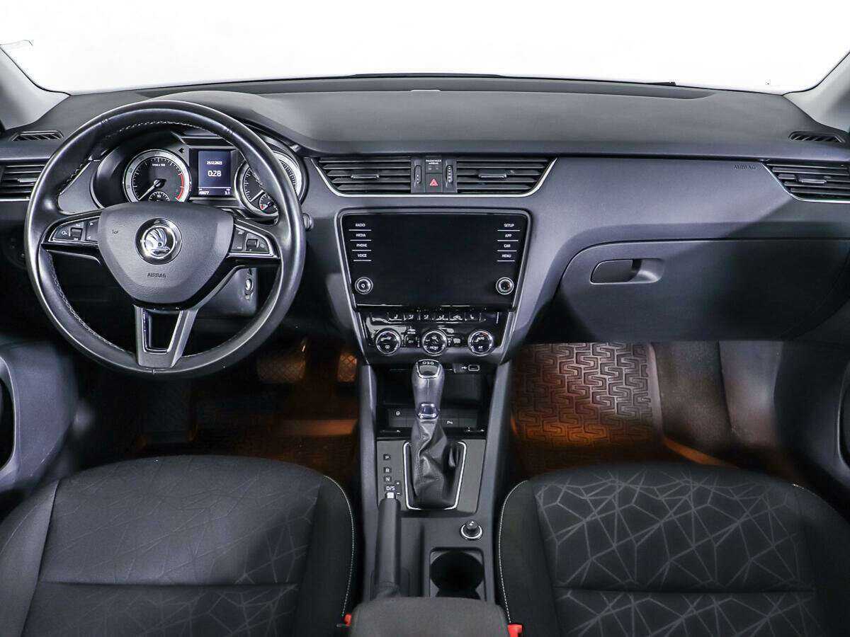 Купить Skoda Octavia, 2020, 49 874 км, фото №10