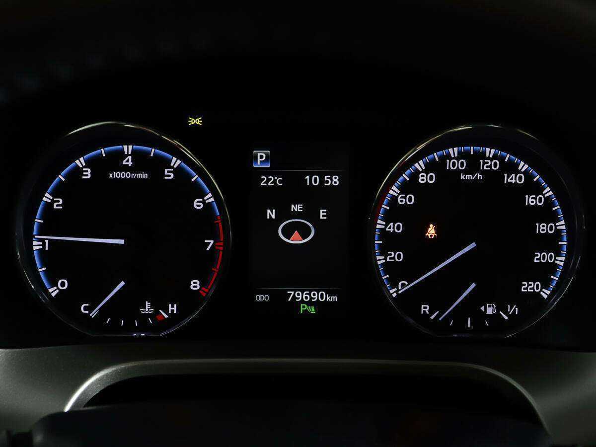 Купить Toyota RAV4, 2018, 79 689 км, фото №13