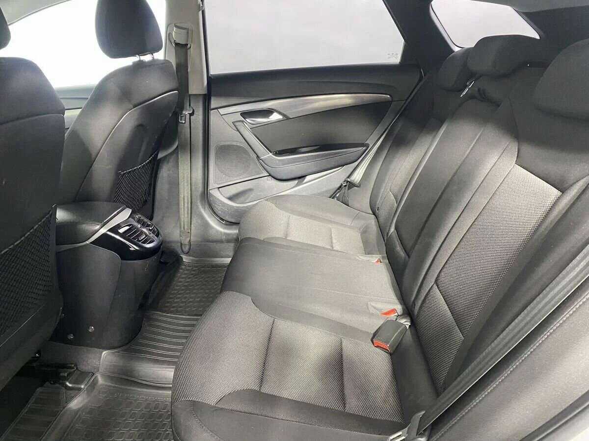 Купить Hyundai i40, 2013, 180 000 км, фото №8