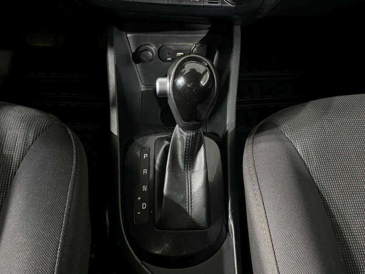 Купить Kia Rio, 2017, 91 550 км, фото №12