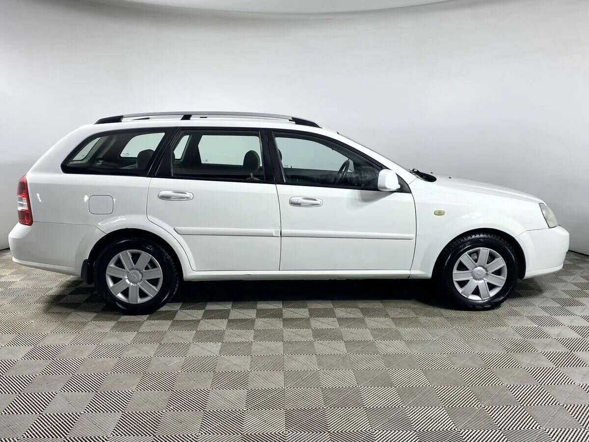 Купить Chevrolet Lacetti, 2012, 200 000 км, фото №4