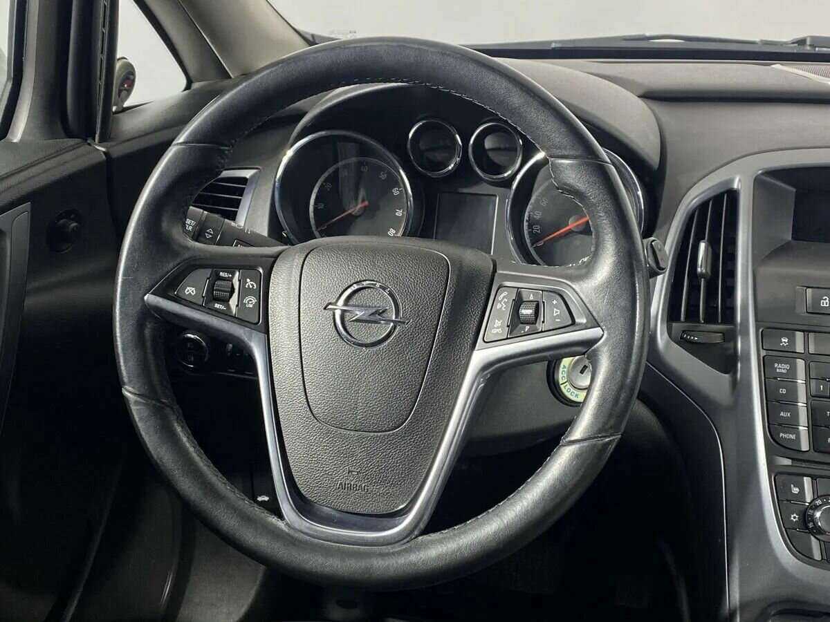Купить Opel Astra, 2012, 110 000 км, фото №10