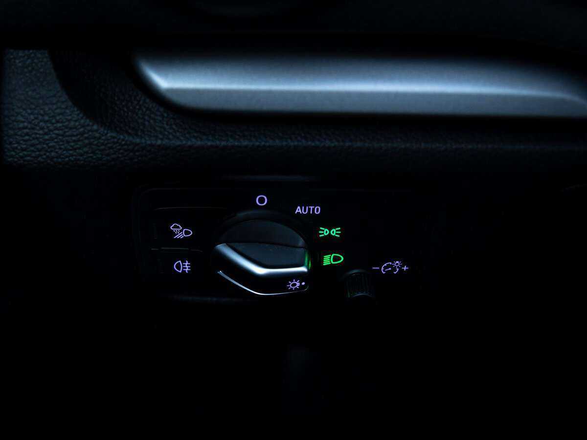 Купить Audi A3, 2020, 65 318 км, фото №17