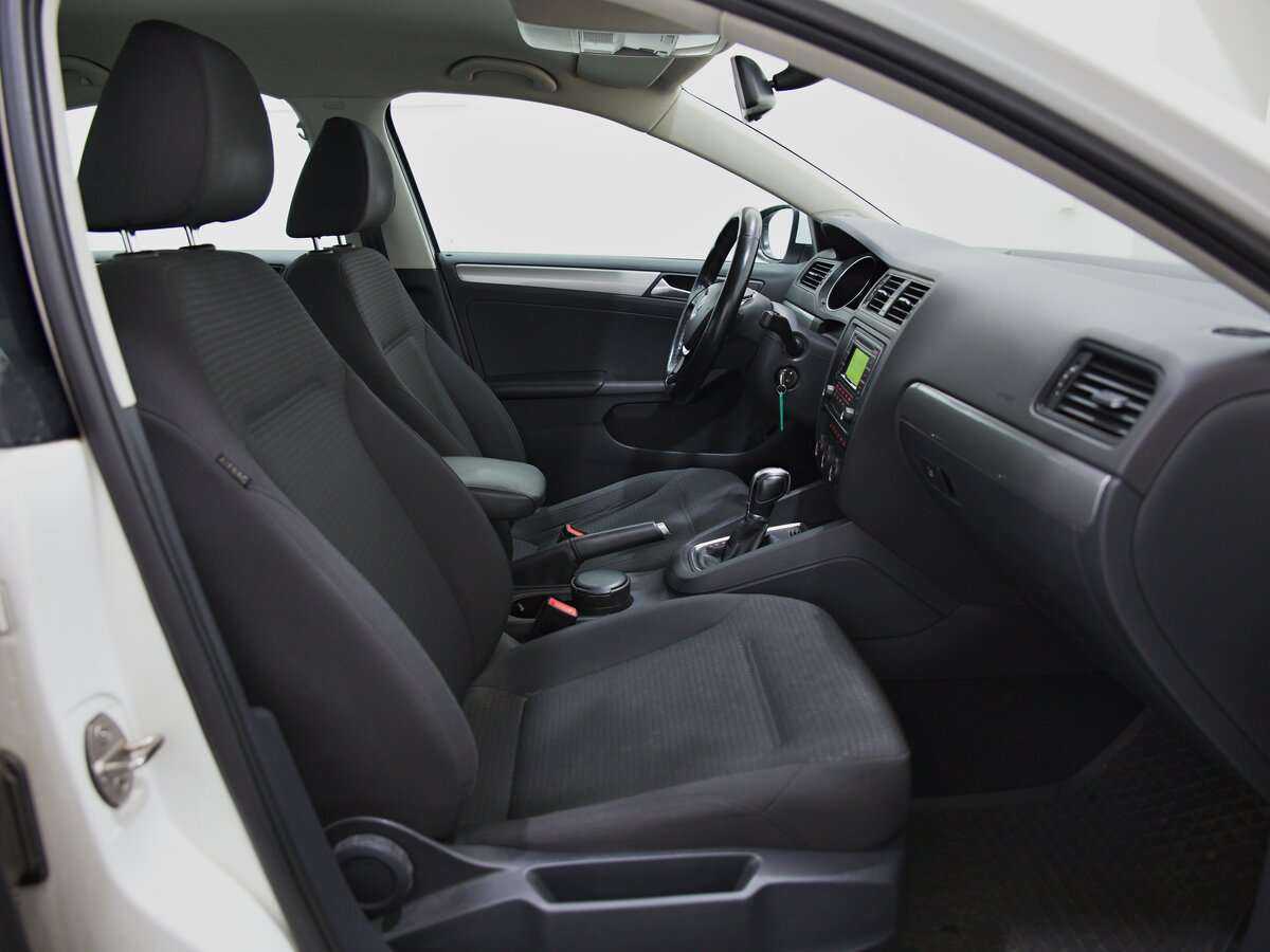 Купить Volkswagen Jetta, 2015, 144 689 км, фото №5