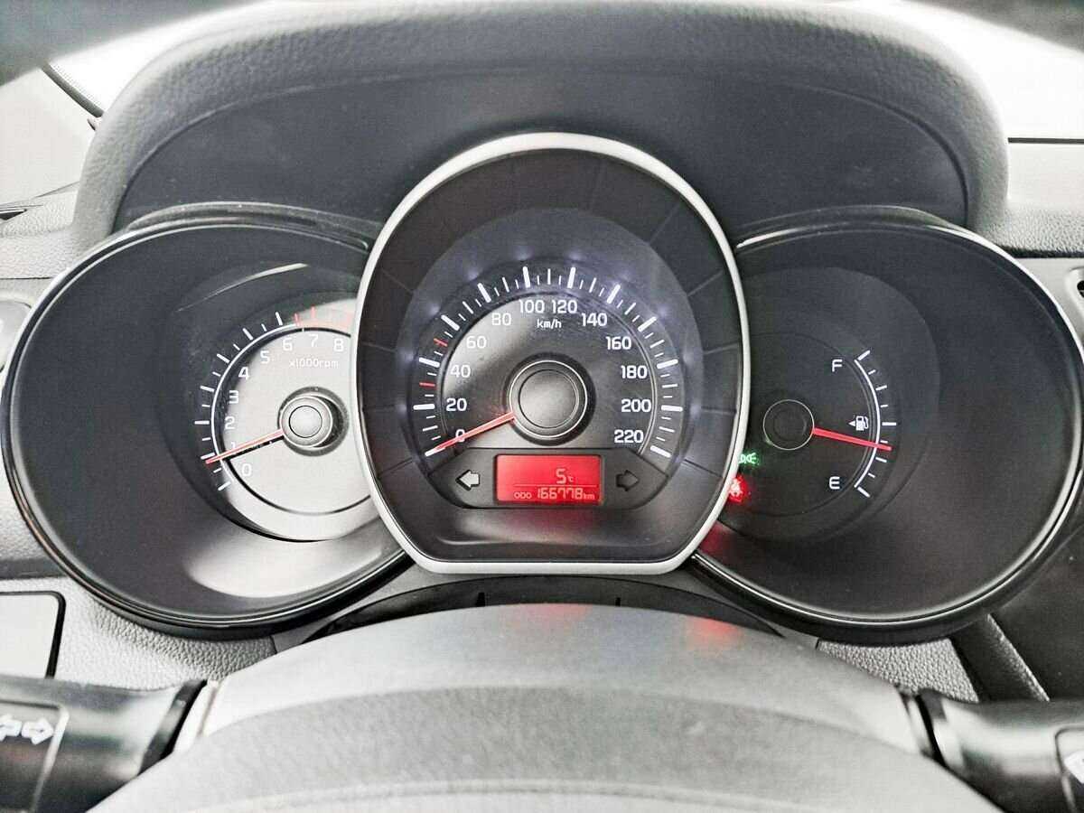 Купить Kia Rio, 2014, 166 776 км, фото №11