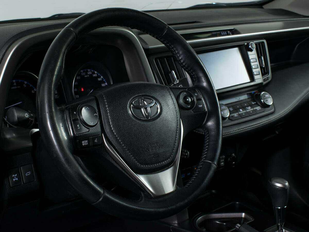 Купить Toyota RAV4, 2017, 142 159 км, фото №14