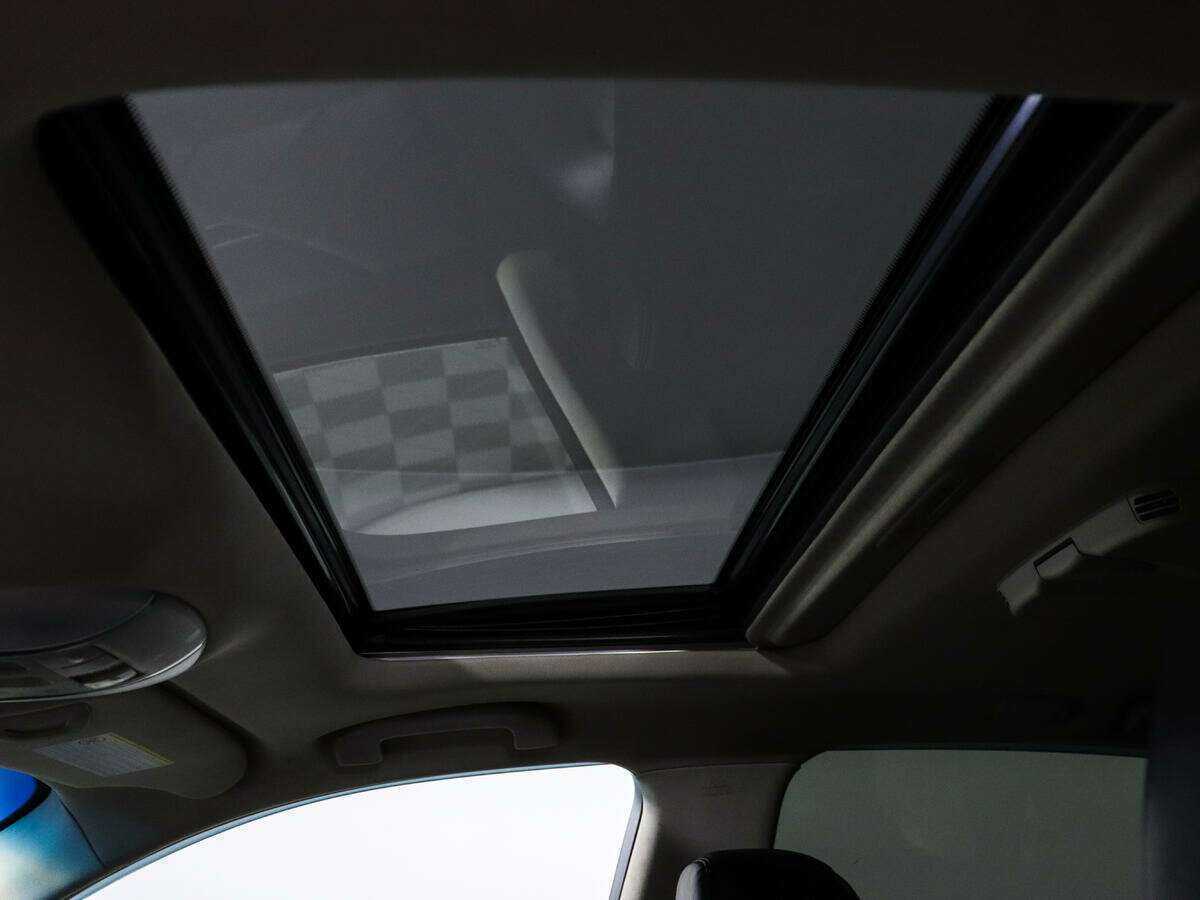 Купить Infiniti Q70, 2014, 115 637 км, фото №10