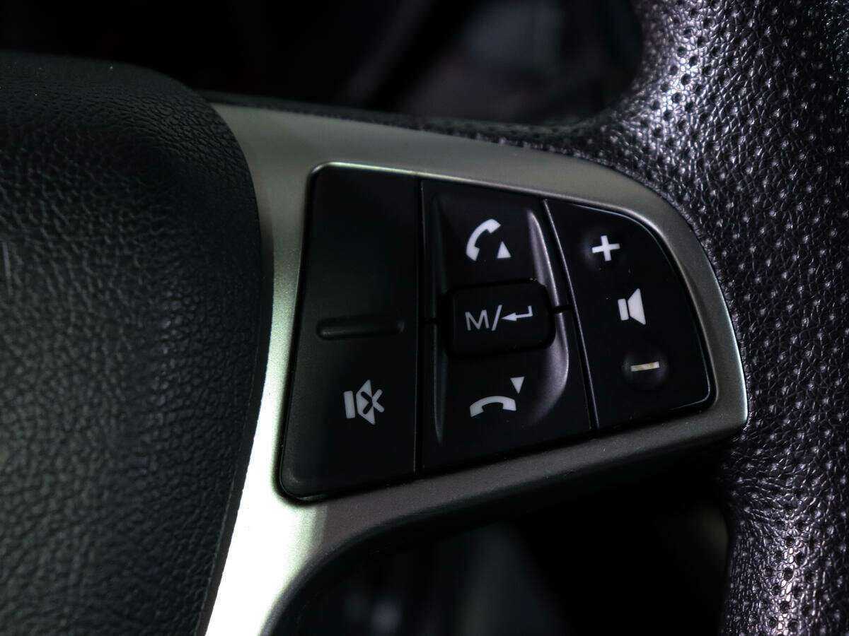 Купить Lada (ВАЗ) Vesta SW Cross, 2019, 62 280 км, фото №17