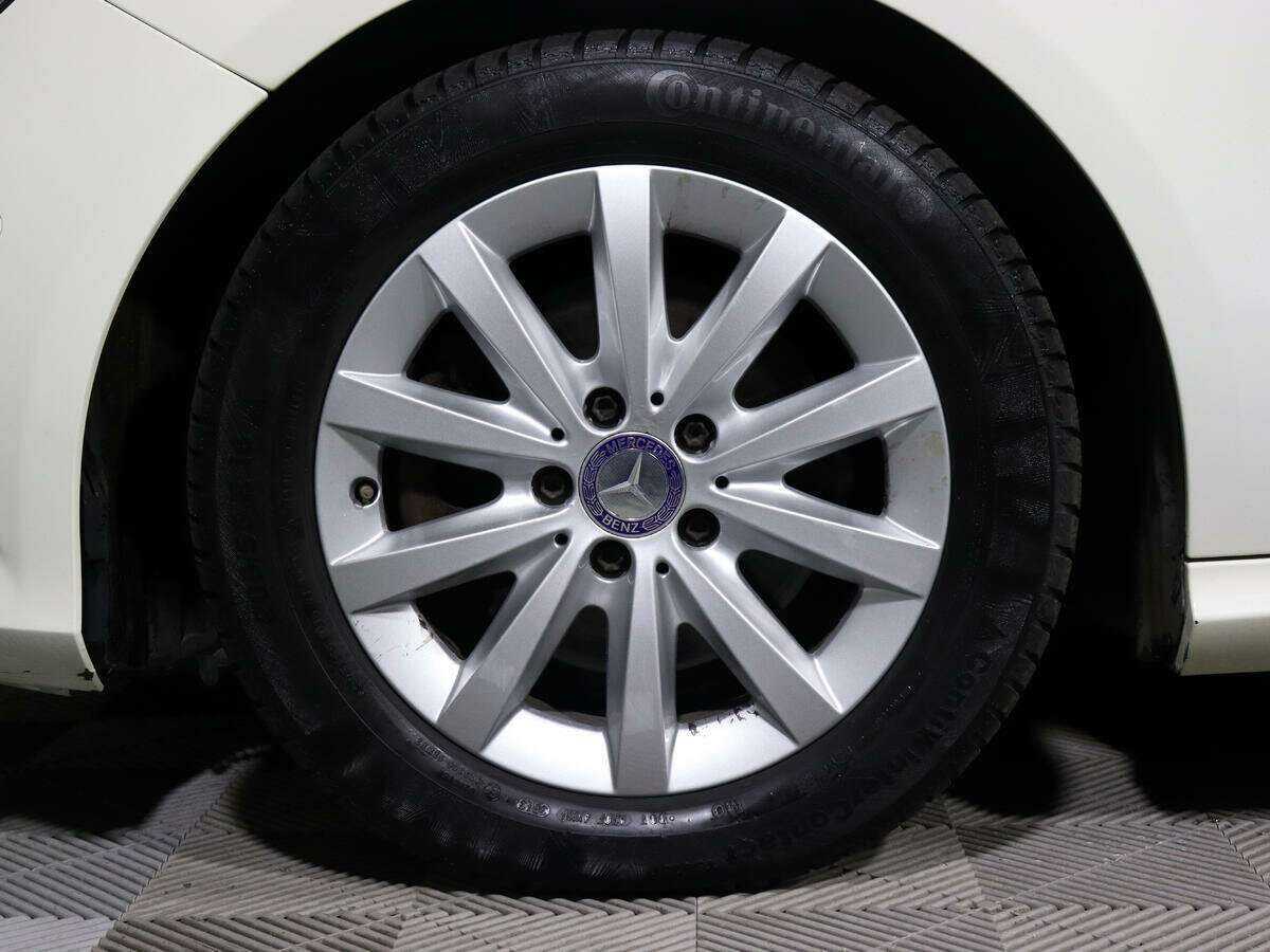 Купить Mercedes-Benz A-Класс 180, 2014, 76 300 км, фото №14