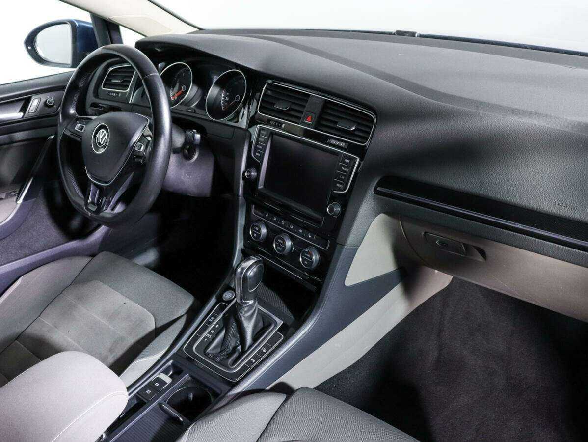 Купить Volkswagen Golf, 2013, 130 000 км, фото №9