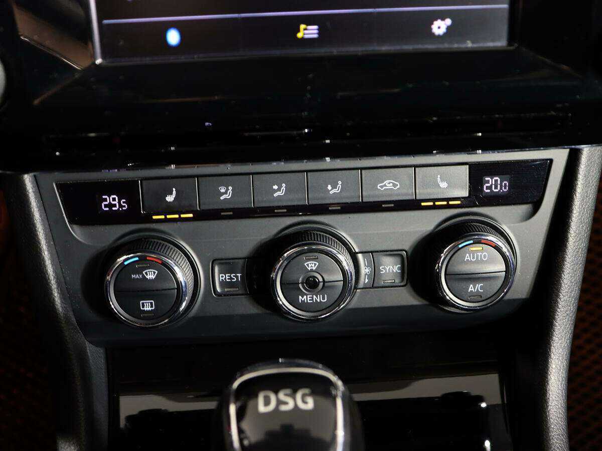 Купить Skoda Superb, 2015, 139 900 км, фото №19