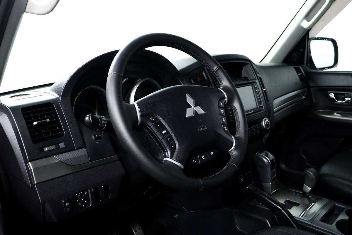 Купить Mitsubishi Pajero, 2012, 161 907 км, фото №13
