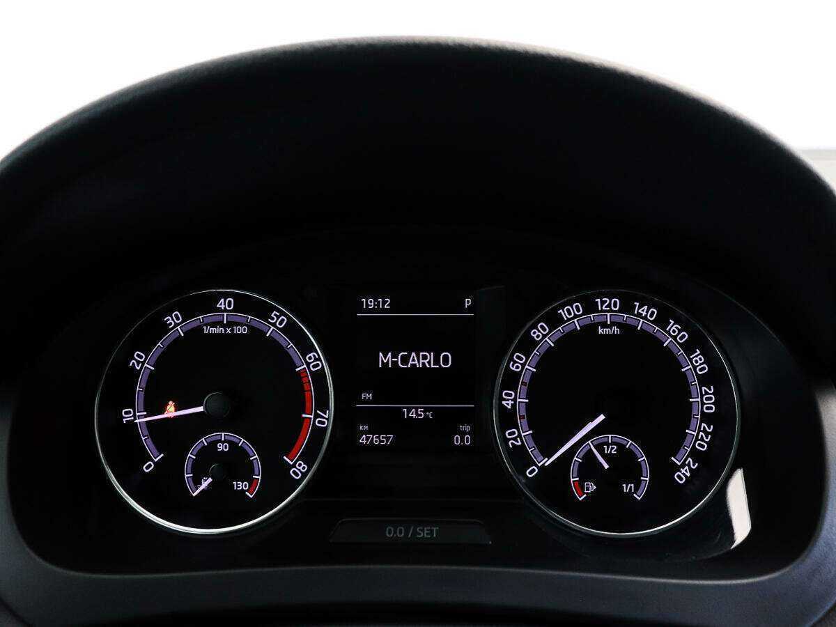 Купить Skoda Rapid, 2017, 47 000 км, фото №10