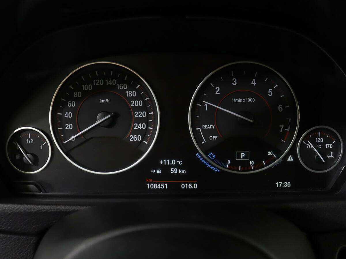 Купить BMW 3 серии 320i xDrive, 2016, 108 500 км, фото №9