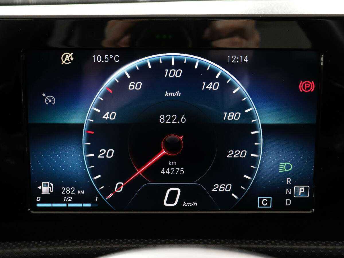 Купить Mercedes-Benz A-Класс 200, 2018, 44 273 км, фото №11