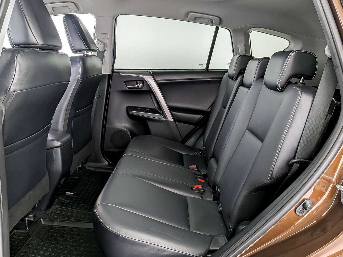 Купить Toyota RAV4, 2017, 118 000 км, фото №10