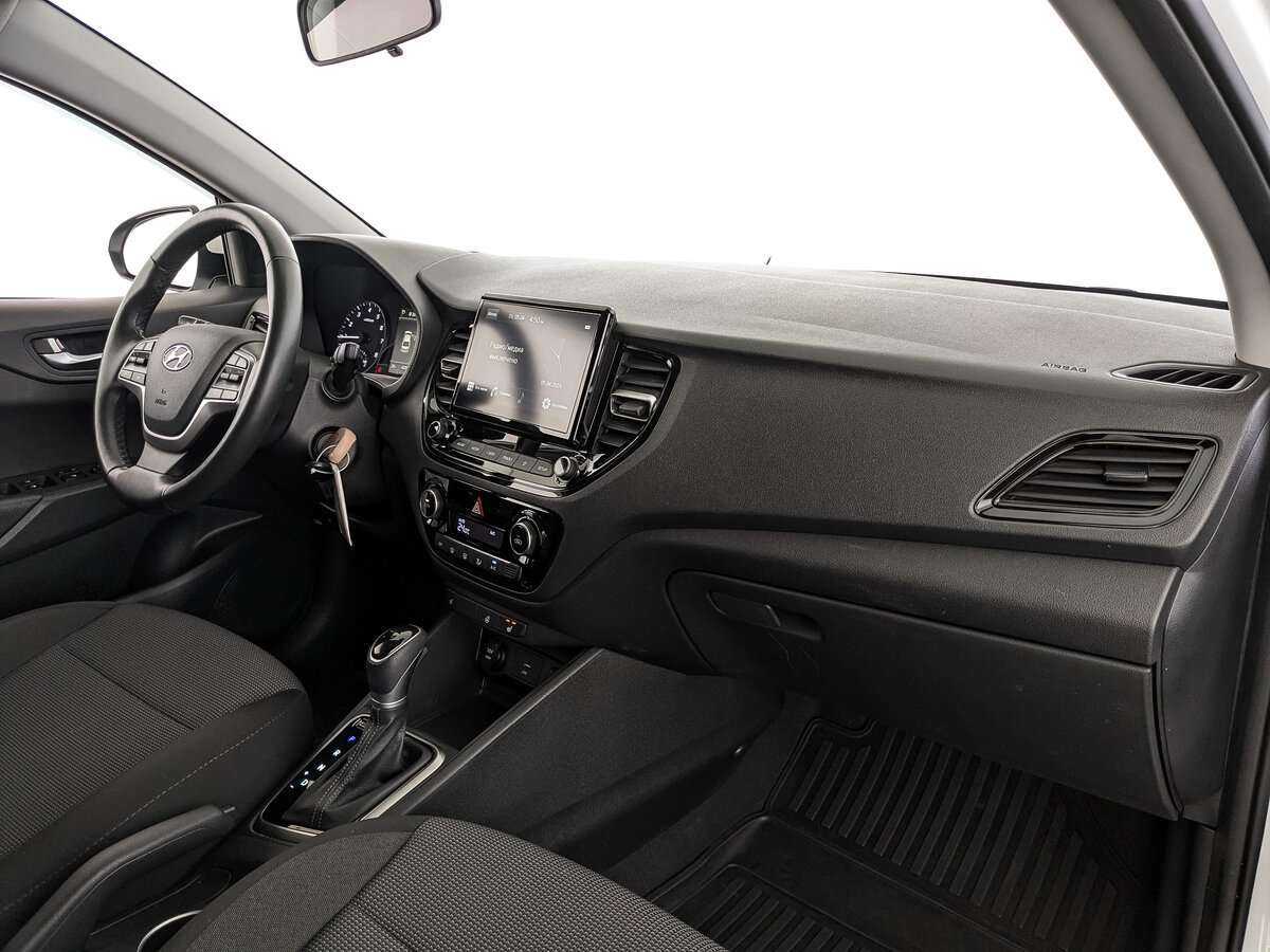 Купить Hyundai Solaris, 2020, 62 257 км, фото №13