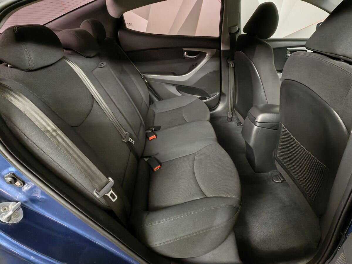 Купить Hyundai Elantra, 2015, 147 701 км, фото №12