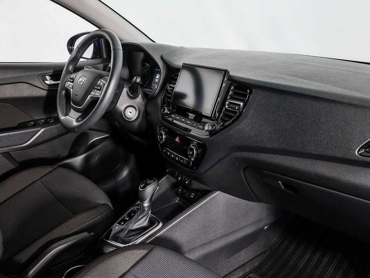 Купить Hyundai Solaris, 2022, 15 804 км, фото №11