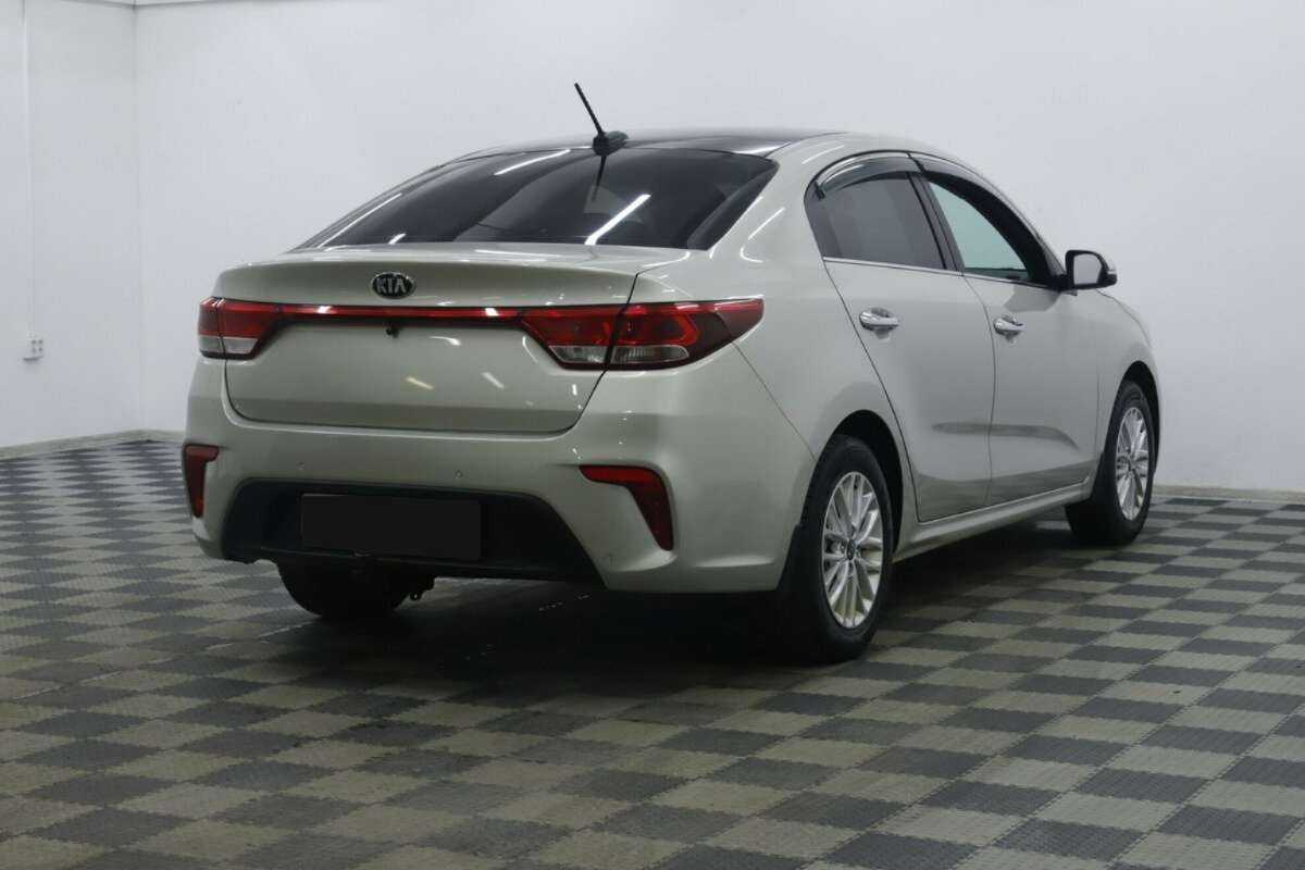 Купить Kia Rio, 2019, 86 000 км, фото №4