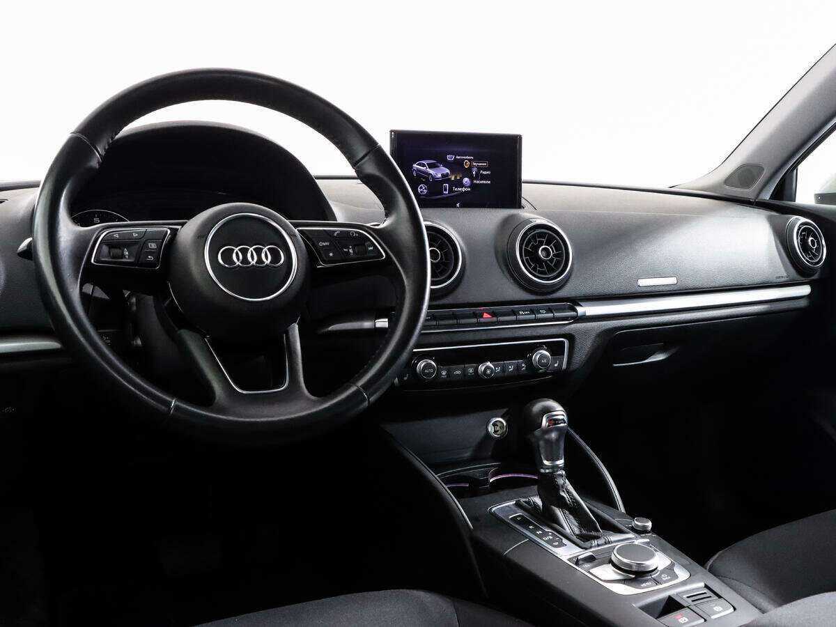Купить Audi A3, 2019, 59 000 км, фото №11