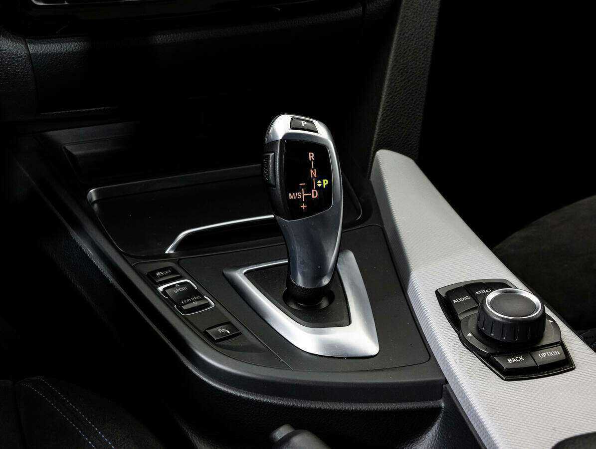 Купить BMW 3 серии 320i xDrive, 2017, 179 232 км, фото №14