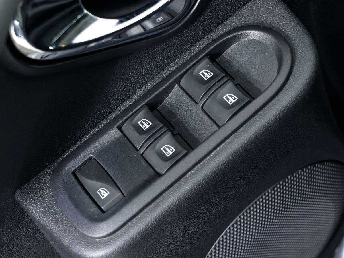 Купить Nissan Terrano, 2017, 71 900 км, фото №14