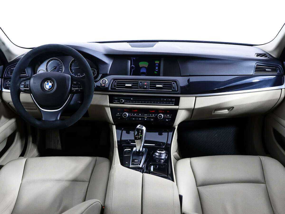 Купить BMW 5 серии 520i, 2012, 190 000 км, фото №13