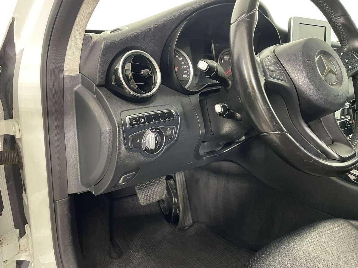 Купить Mercedes-Benz C-Класс 180, 2015, 229 993 км, фото №9