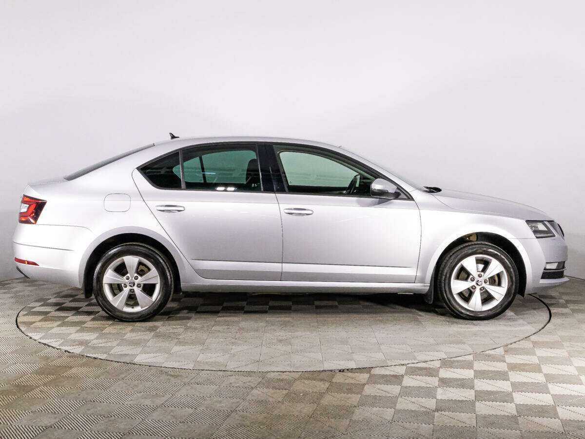 Купить Skoda Octavia, 2018, 61 578 км, фото №4