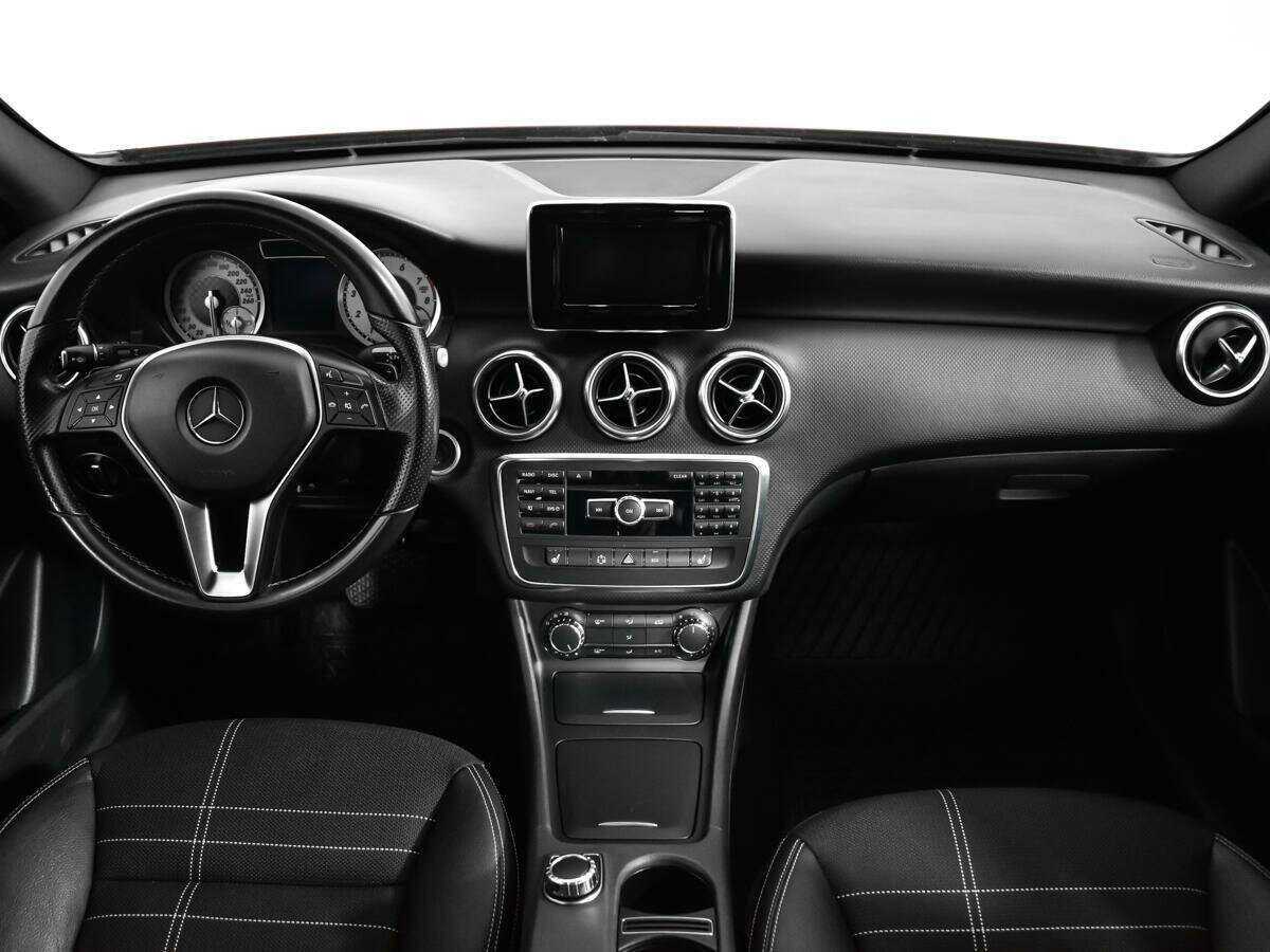 Купить Mercedes-Benz A-Класс 180, 2013, 136 676 км, фото №12