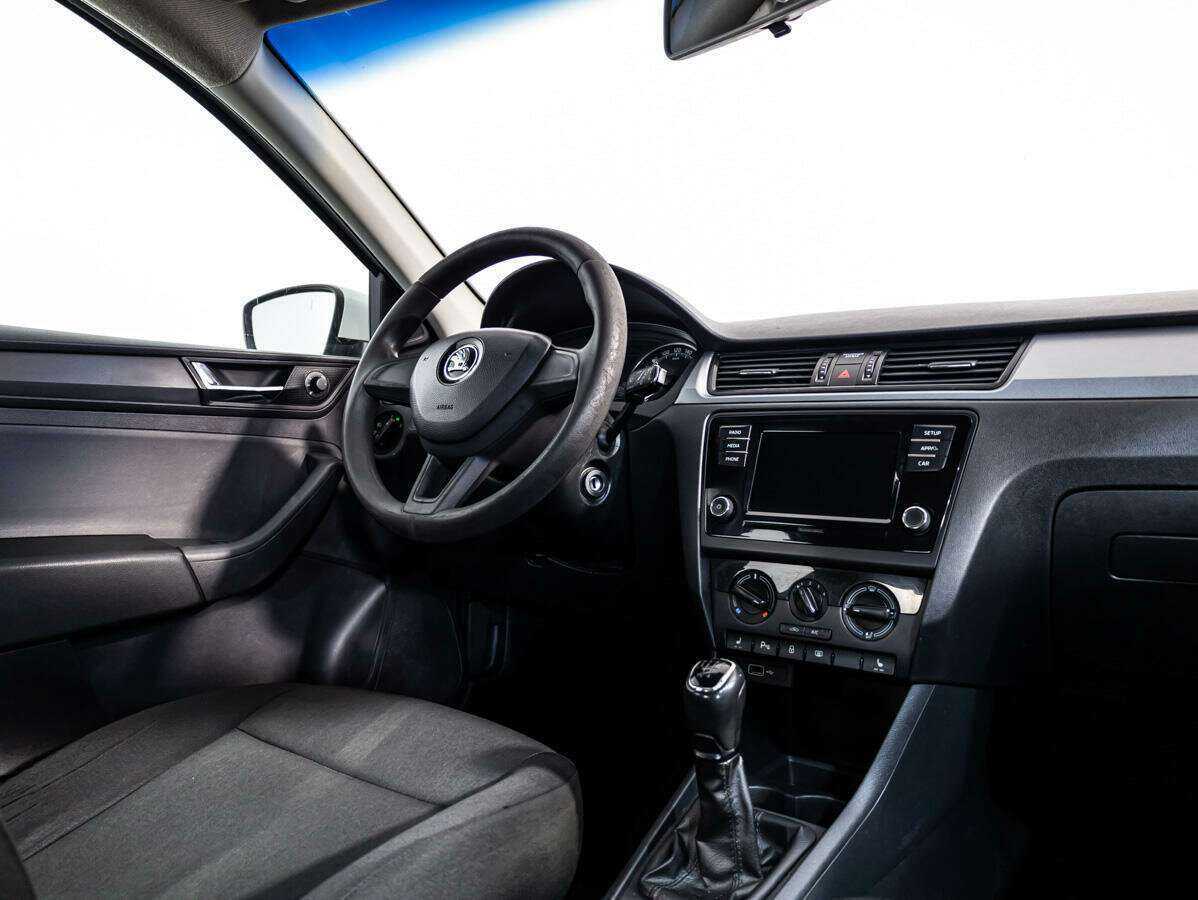 Купить Skoda Rapid, 2018, 180 044 км, фото №8