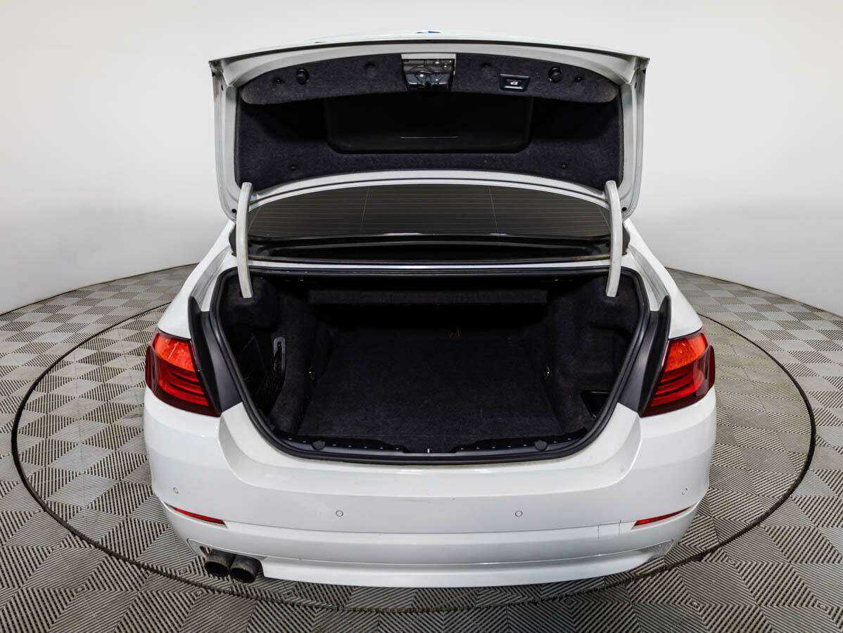 Купить BMW 5 серии 525d xDrive, 2012, 195 130 км, фото №16