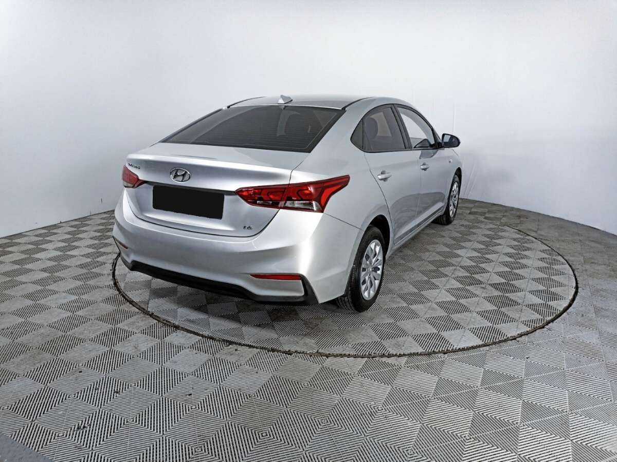 Купить Hyundai Solaris, 2017, 82 558 км, фото №5
