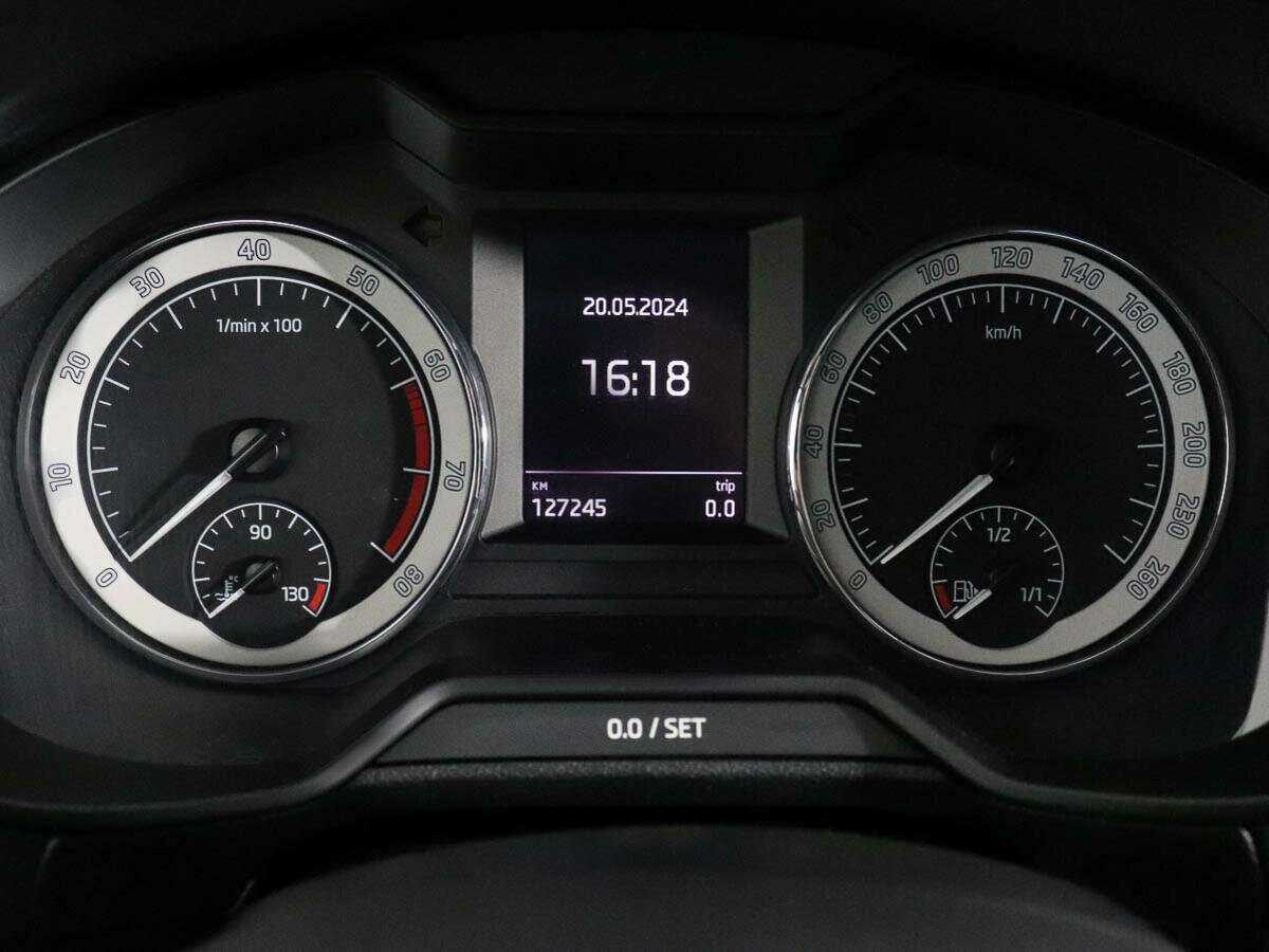 Купить Skoda Octavia, 2018, 127 000 км, фото №10