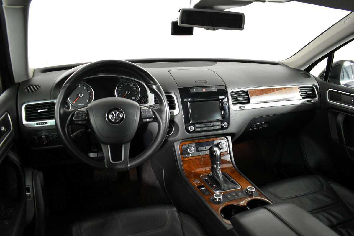 Купить Volkswagen Touareg, 2012, 299 500 км, фото №9