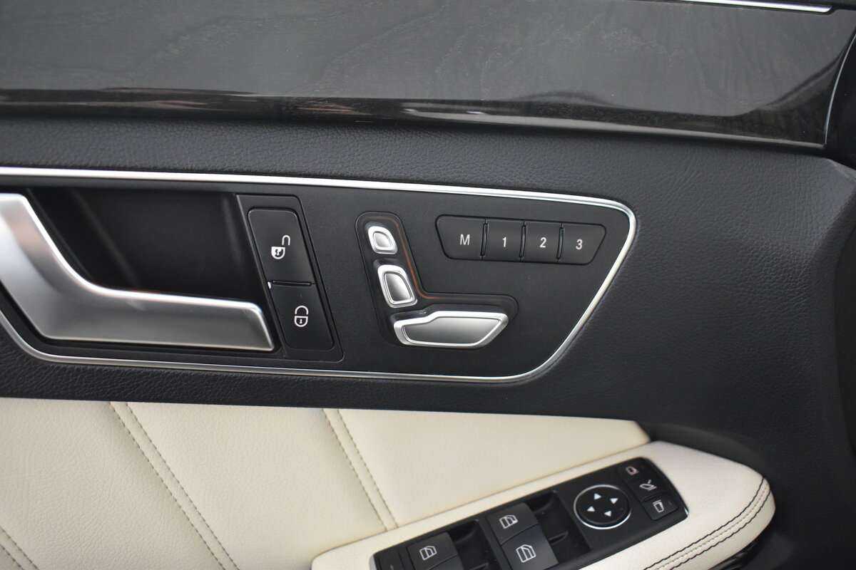 Купить Mercedes-Benz E-Класс 300, 2013, 184 400 км, фото №11