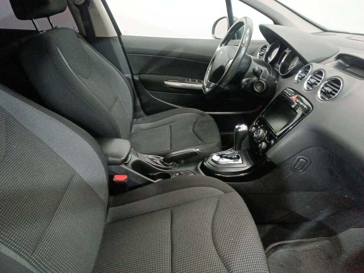 Купить Peugeot 408, 2018, 116 295 км, фото №10