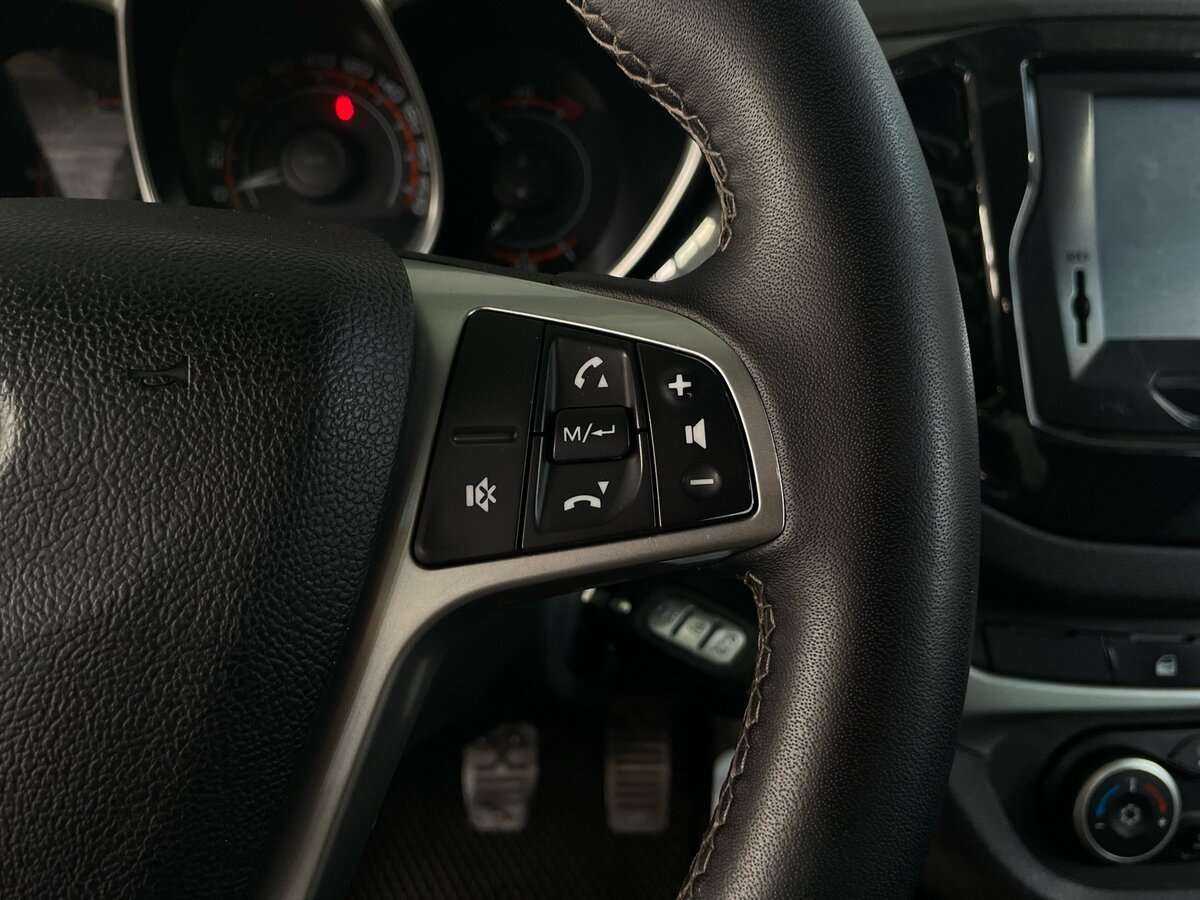 Купить Lada (ВАЗ) Vesta, 2017, 136 873 км, фото №13