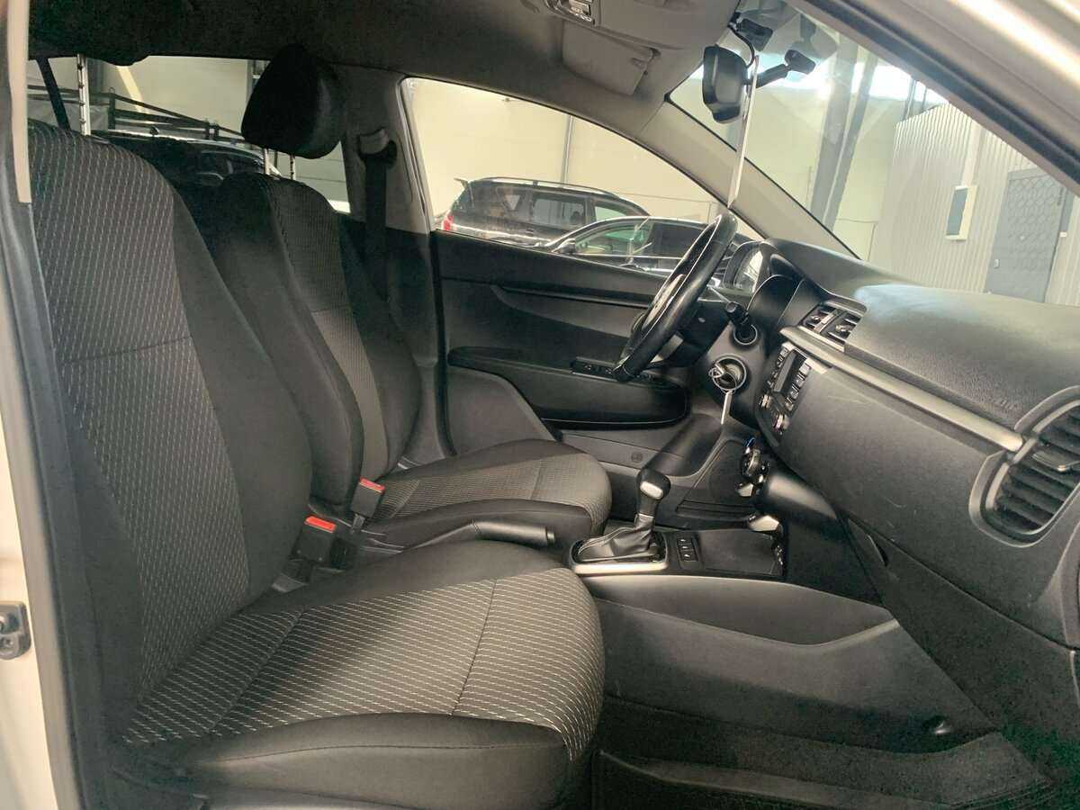 Купить Kia Rio X-Line, 2019, 60 439 км, фото №15