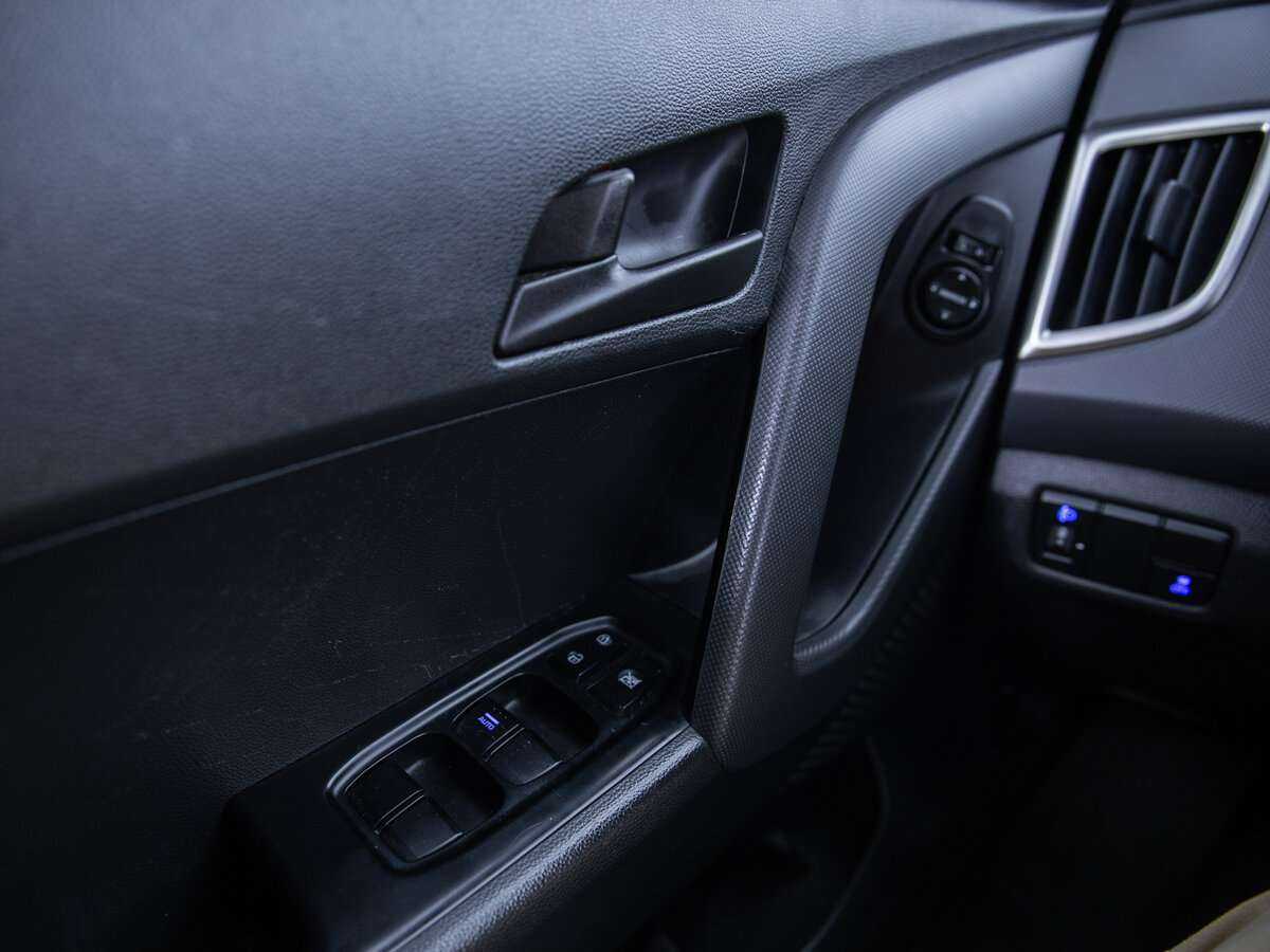 Купить Hyundai Creta, 2017, 106 392 км, фото №11